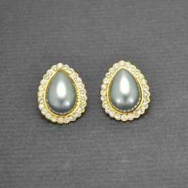 Boucles d'oreilles "Pearl" en métal doré, perle et strass | Les Bijoux de Camille, bijoux fantaisie pas chers